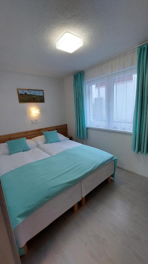 Apartmany Nad Tajovom Banská Bystrica Eksteriør bilde