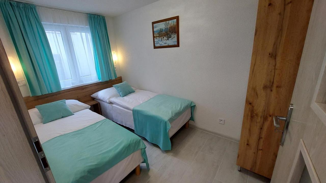 Apartmany Nad Tajovom Banská Bystrica Eksteriør bilde