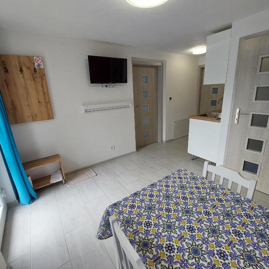 Apartmany Nad Tajovom Banská Bystrica Eksteriør bilde