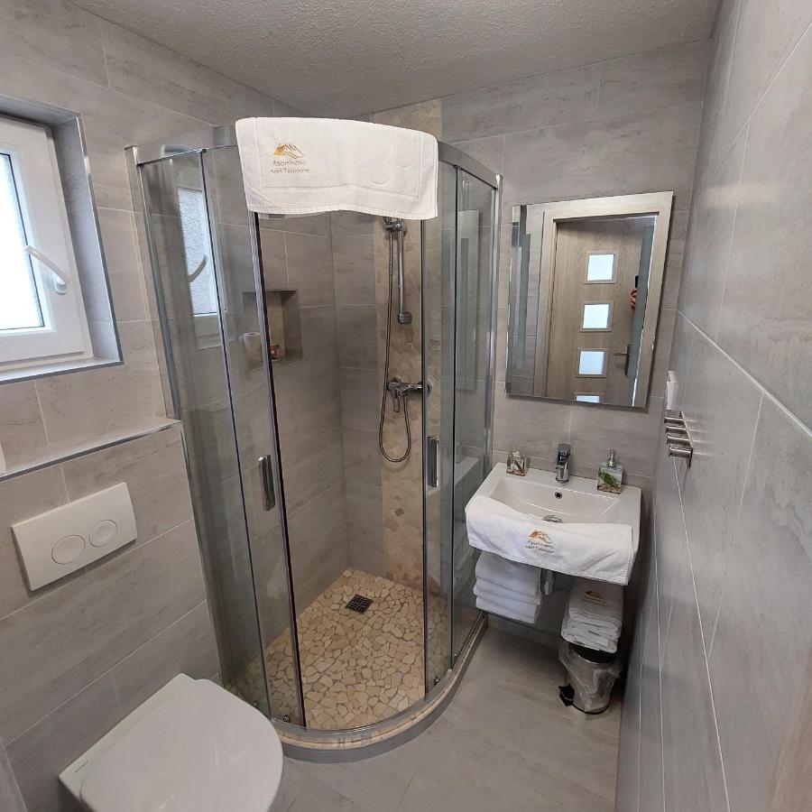 Apartmany Nad Tajovom Banská Bystrica Eksteriør bilde